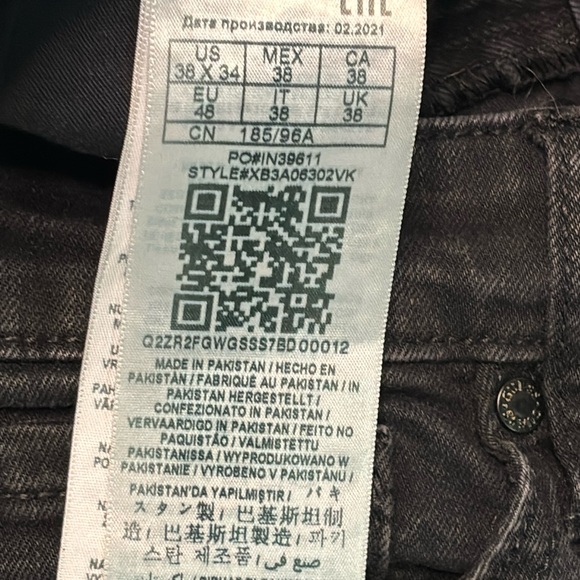 GUESS Men’s Modern Skinny Avalon Fit Black Distressed Jeans Size 38Wx34L - Picture 4 of 6